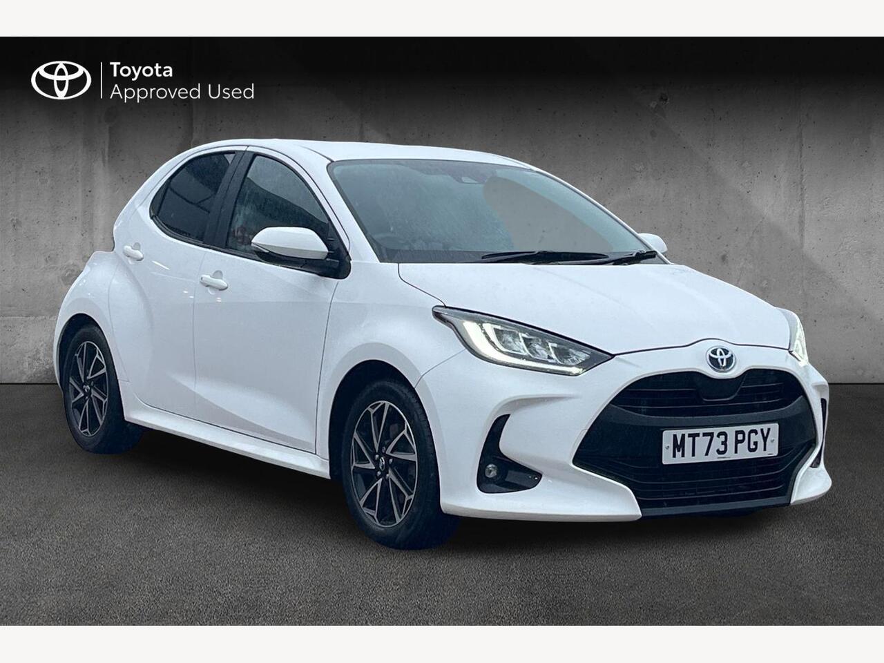 Main listing image - Toyota Yaris