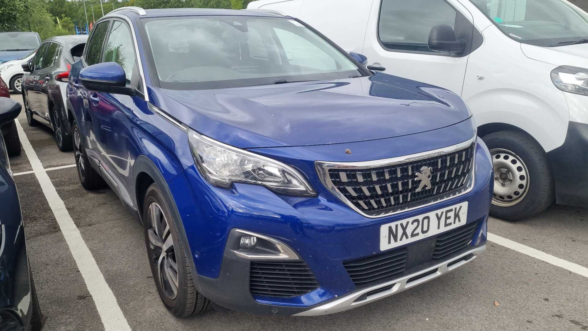 Main listing image - Peugeot 3008