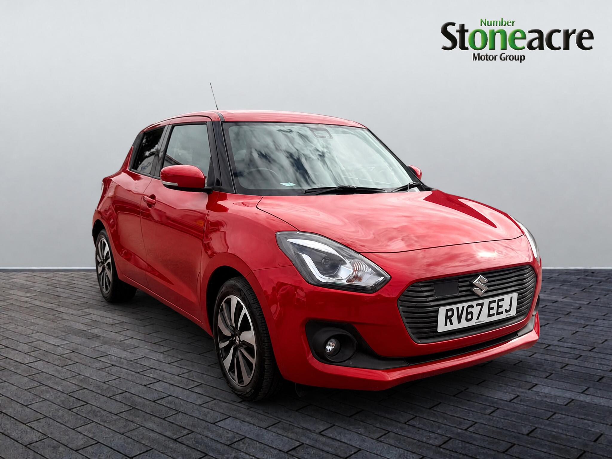 Main listing image - Suzuki Swift