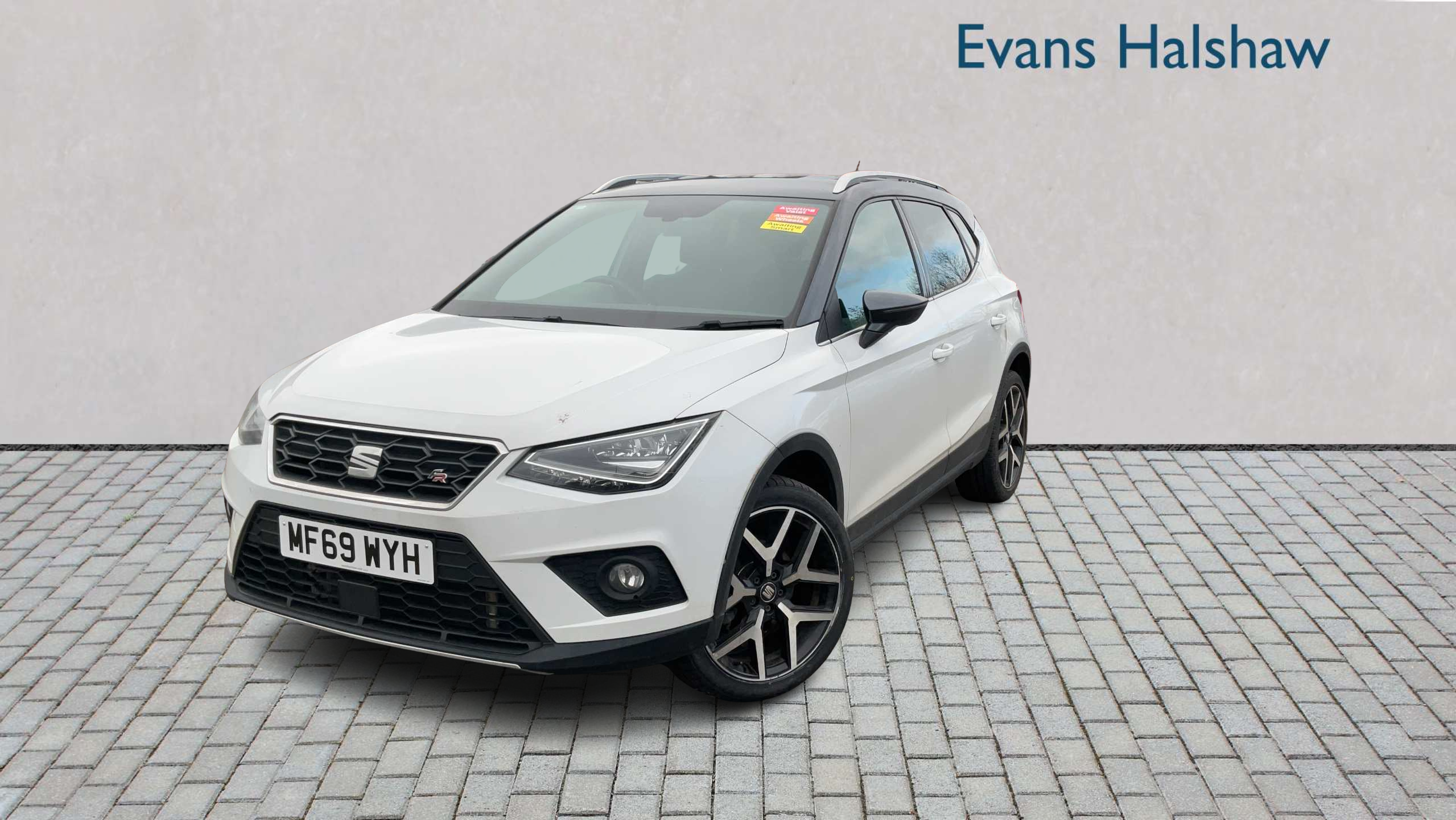 Main listing image - SEAT Arona