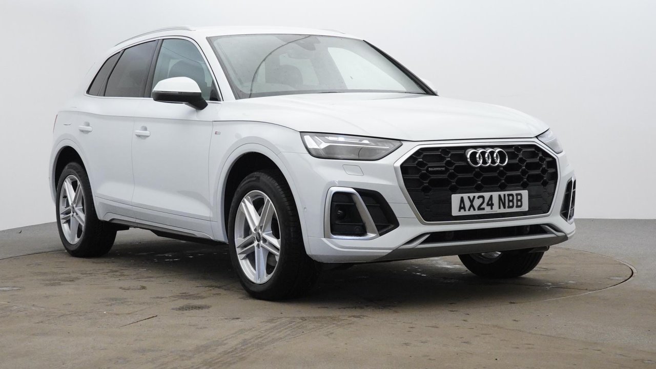 Main listing image - Audi Q5