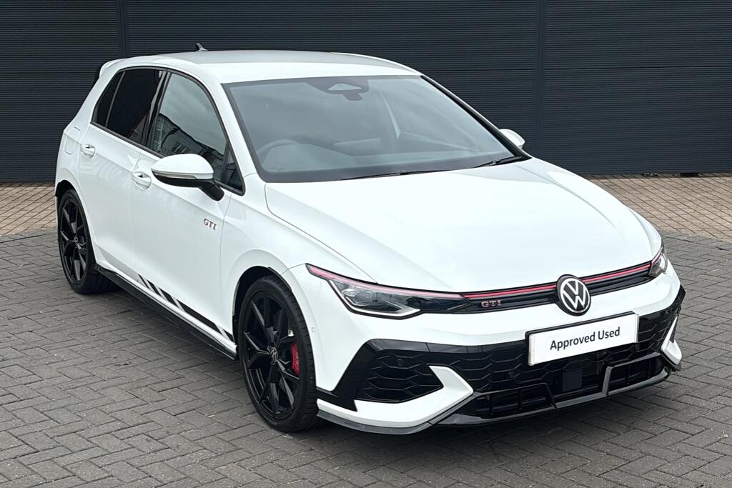 Main listing image - Volkswagen Golf GTI