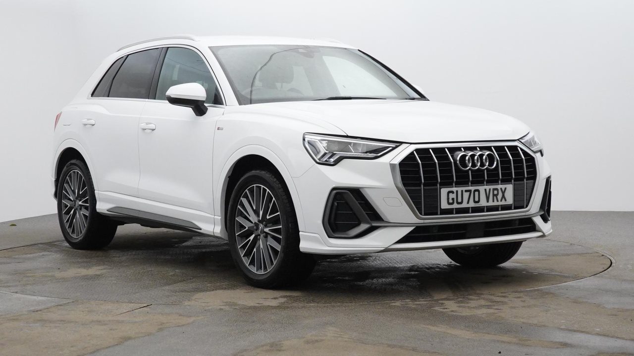 Main listing image - Audi Q3