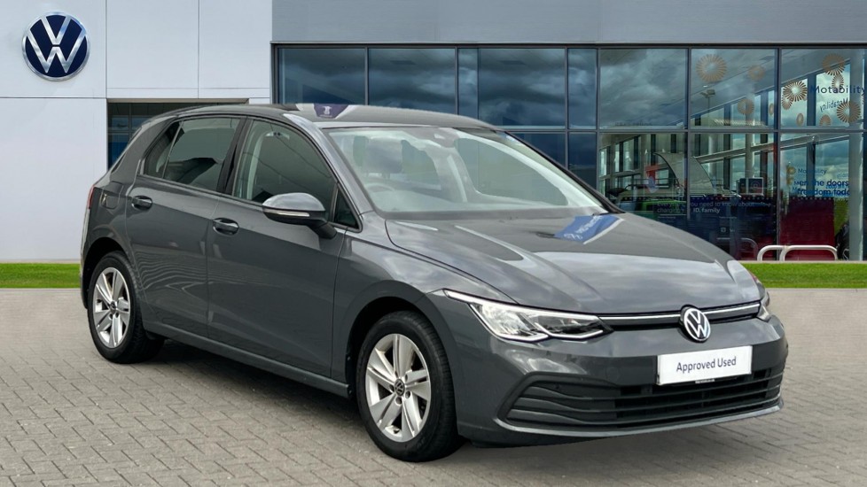Main listing image - Volkswagen Golf