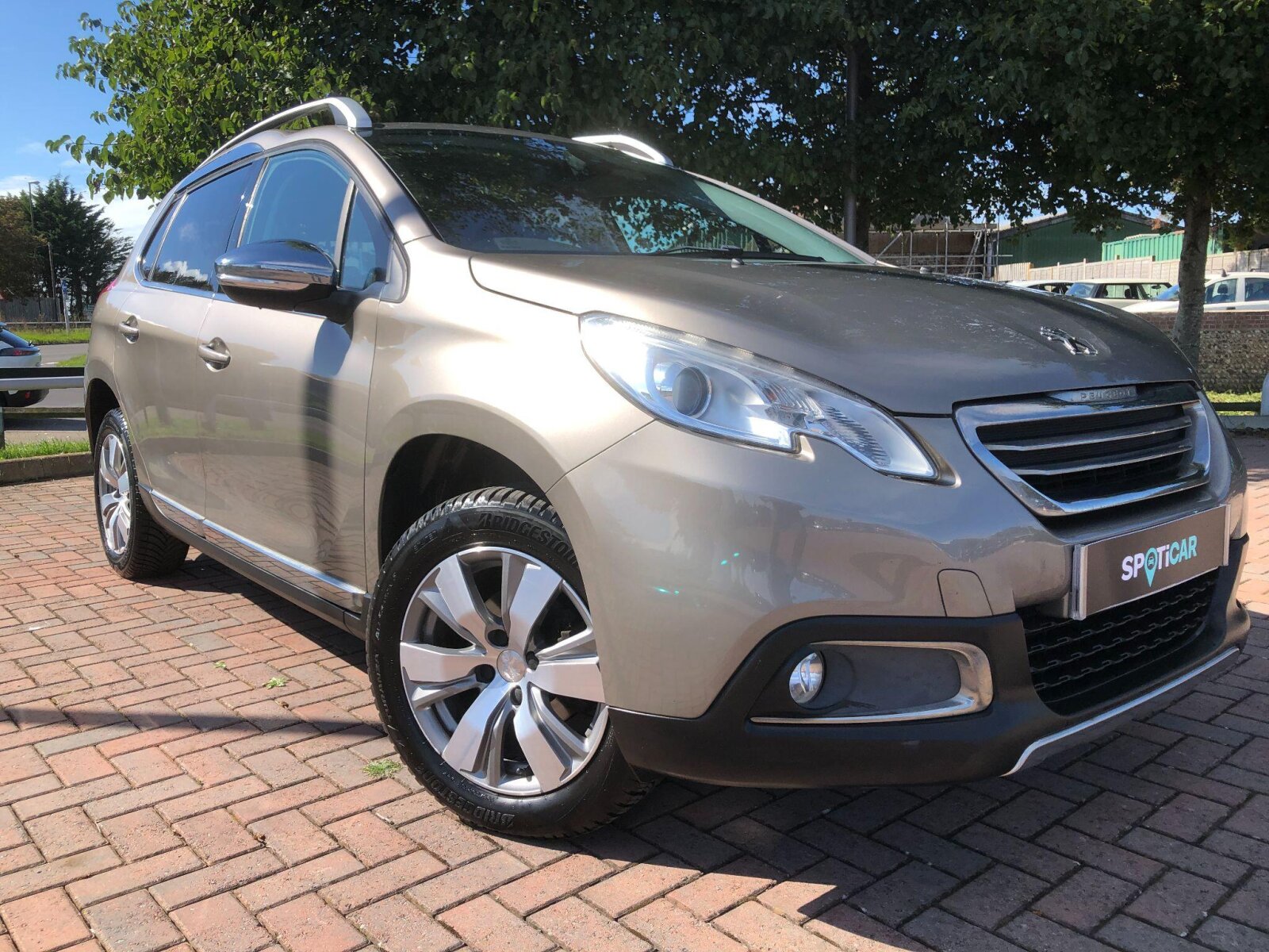 Main listing image - Peugeot 2008