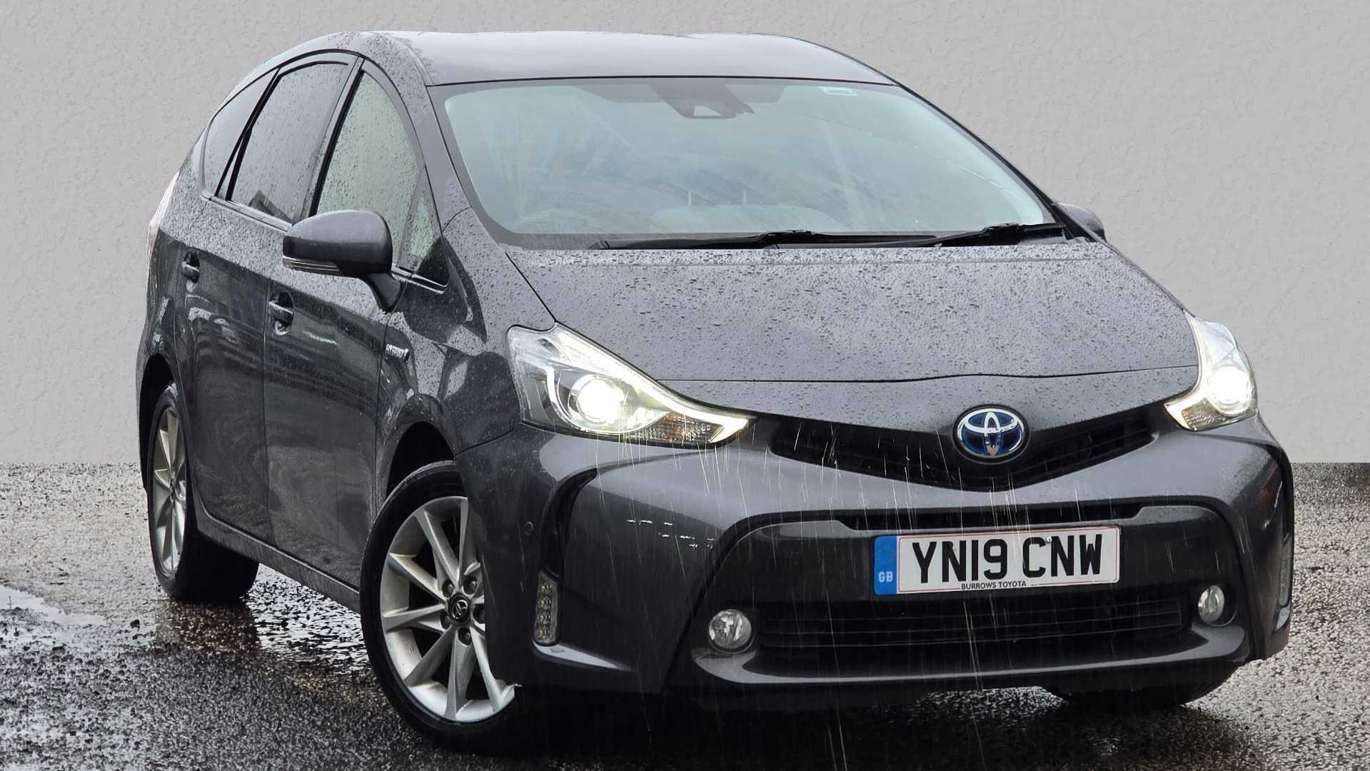 Main listing image - Toyota Prius+