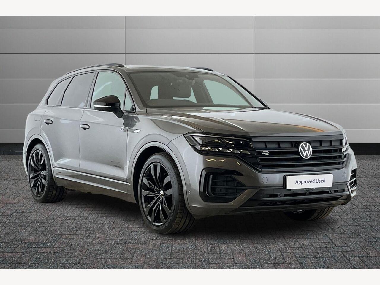 Main listing image - Volkswagen Touareg