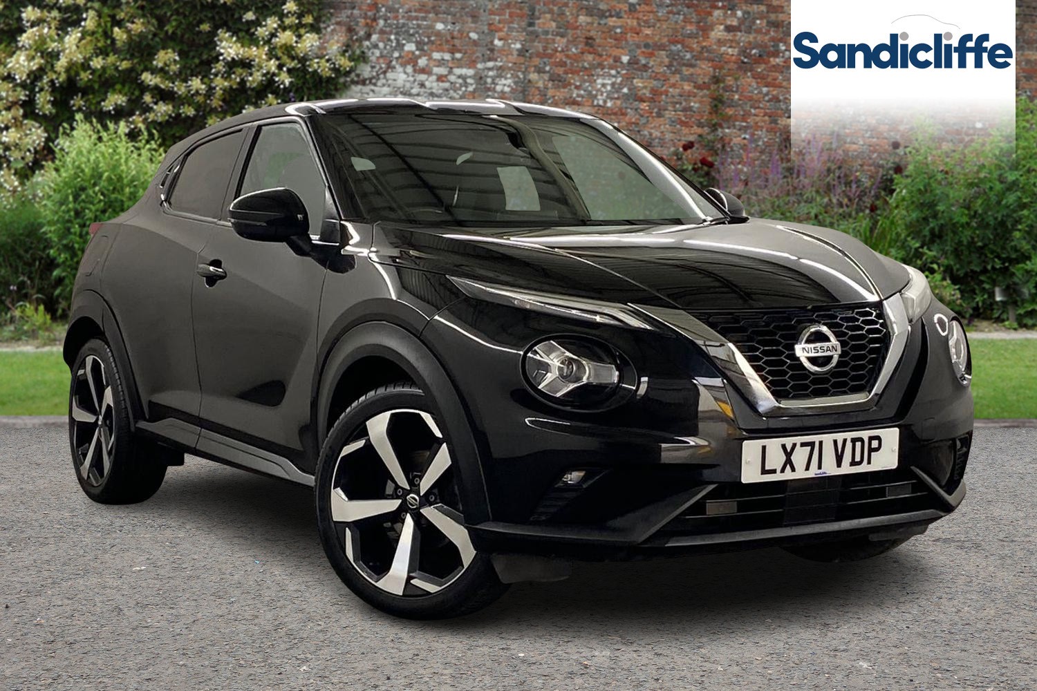 Main listing image - Nissan Juke