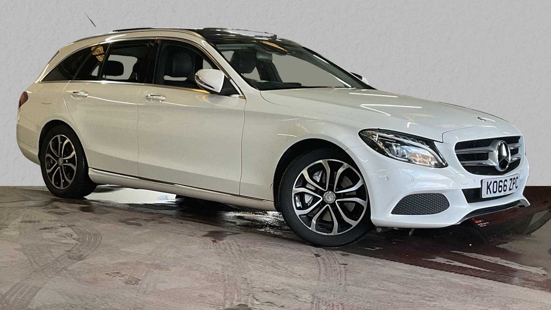 Main listing image - Mercedes-Benz C-Class Estate