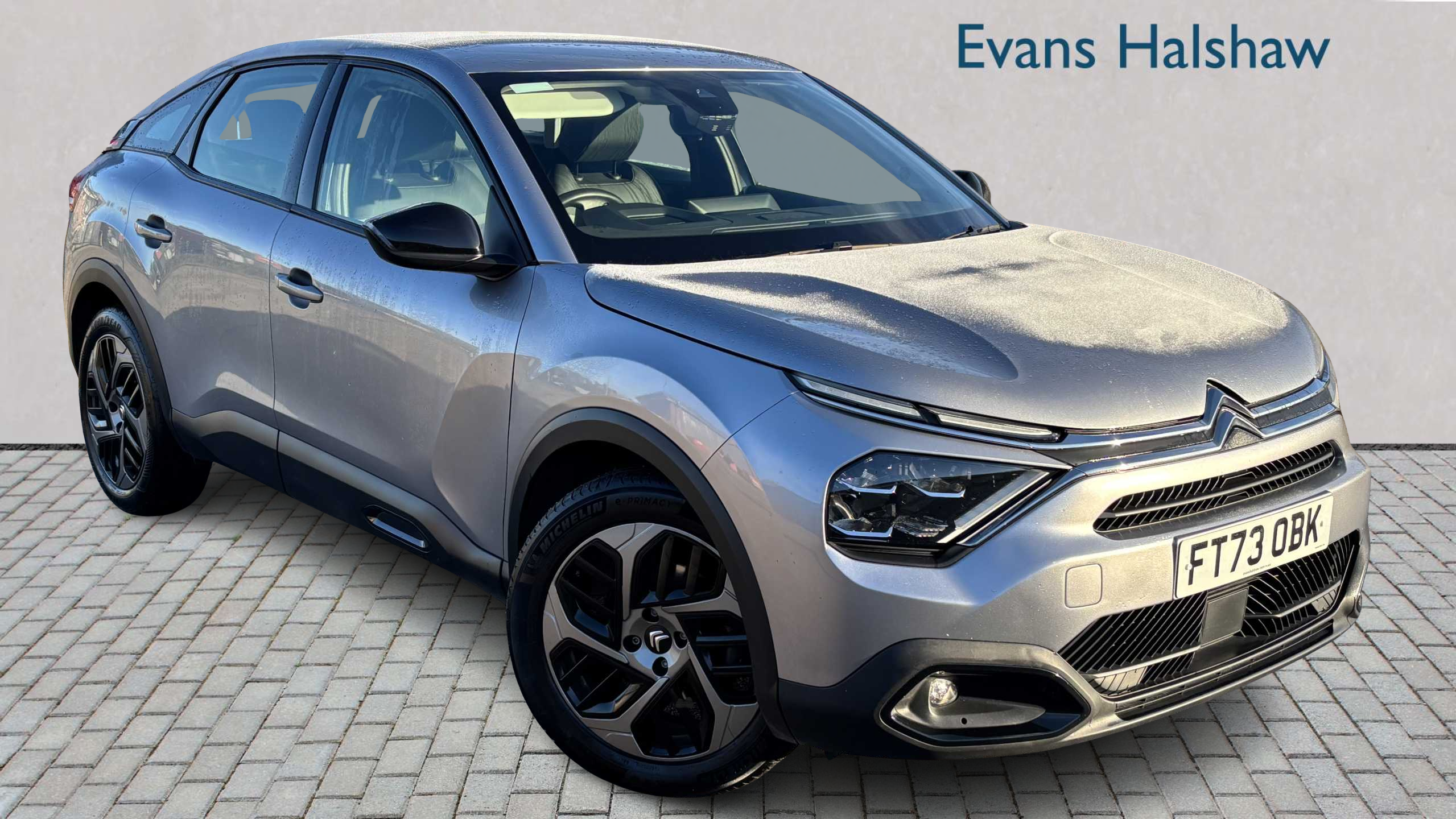 Main listing image - Citroen C4