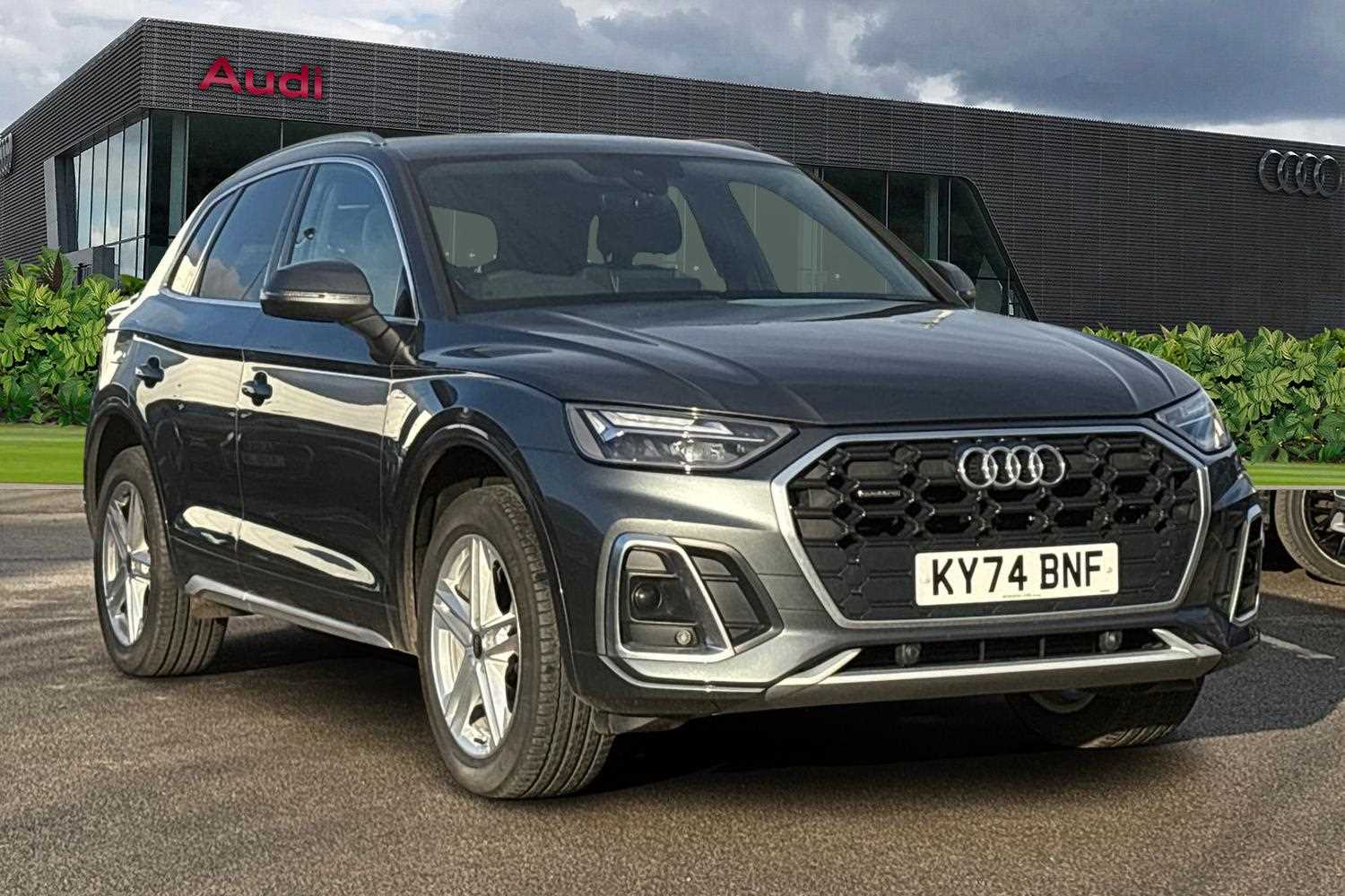 Main listing image - Audi Q5