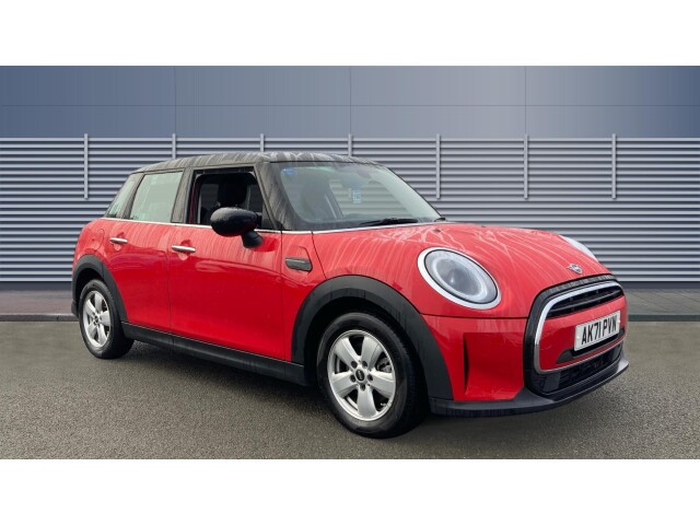 Main listing image - MINI Hatchback 5dr