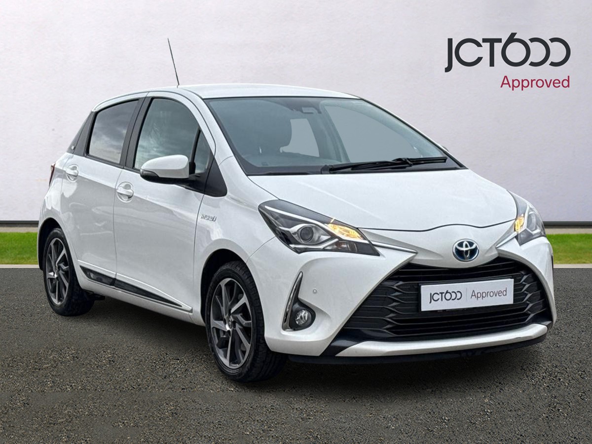 Main listing image - Toyota Yaris