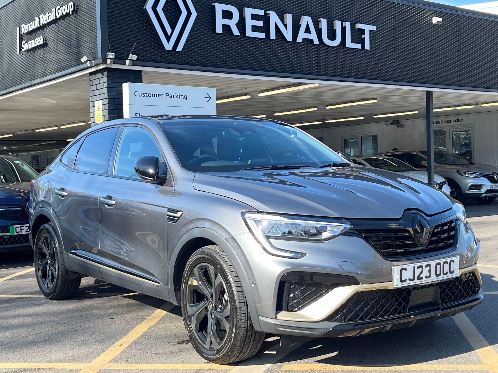 Main listing image - Renault Arkana