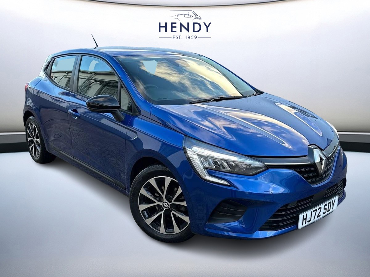 Main listing image - Renault Clio