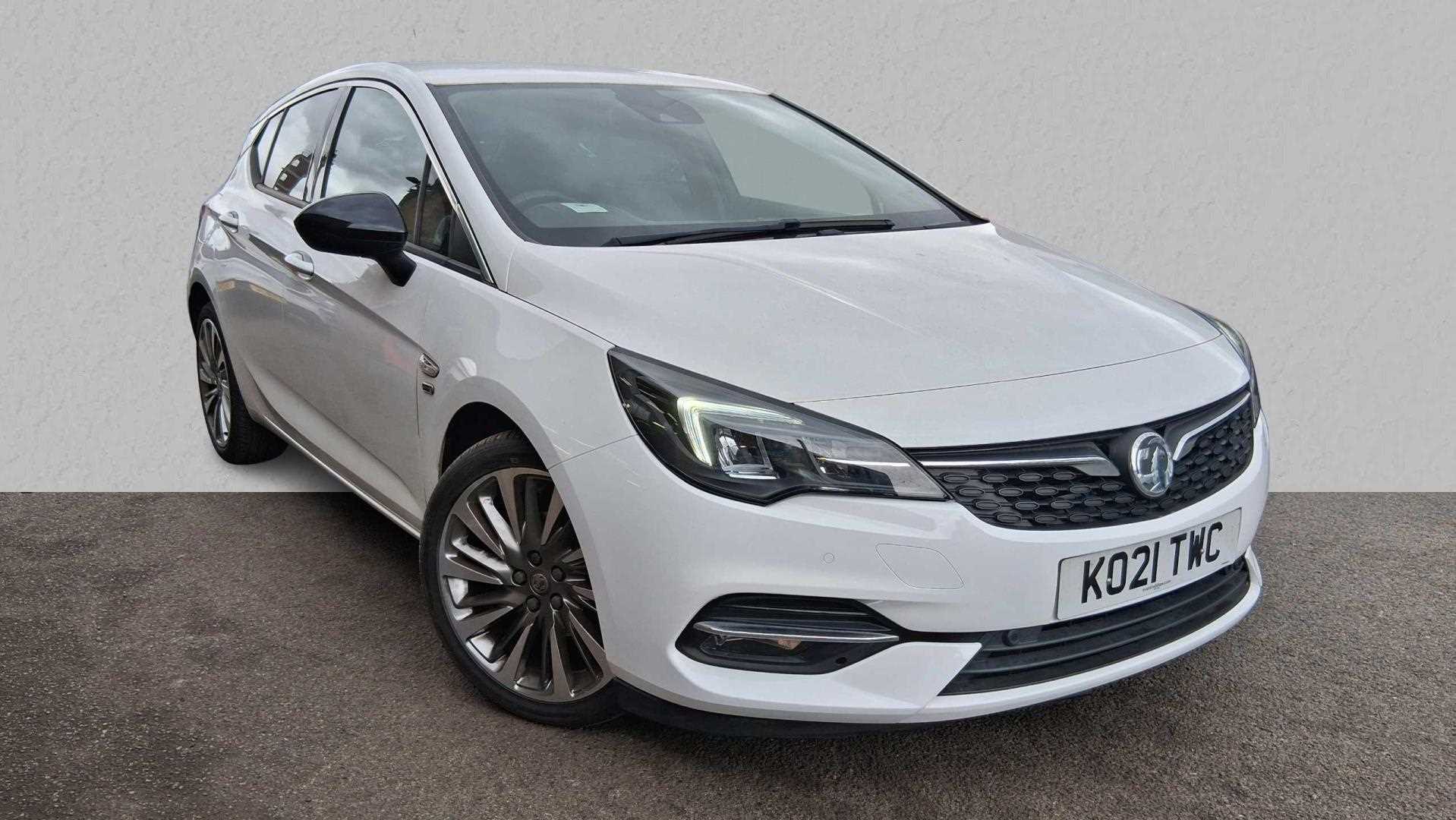 Main listing image - Vauxhall Astra