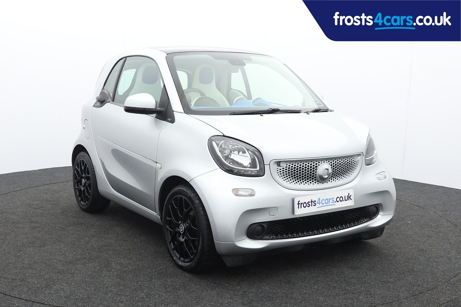 Main listing image - Smart Fortwo Coupe