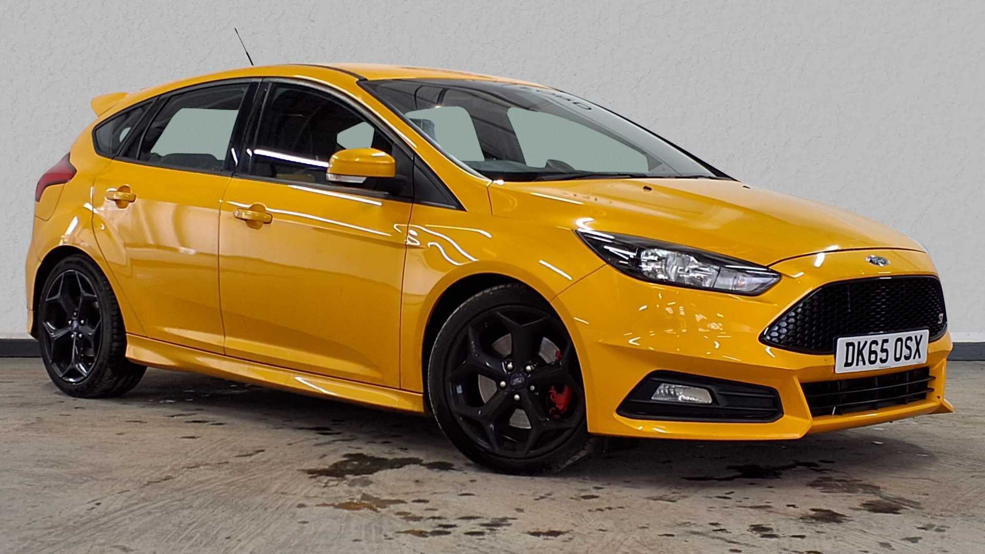 Main listing image - Ford Focus