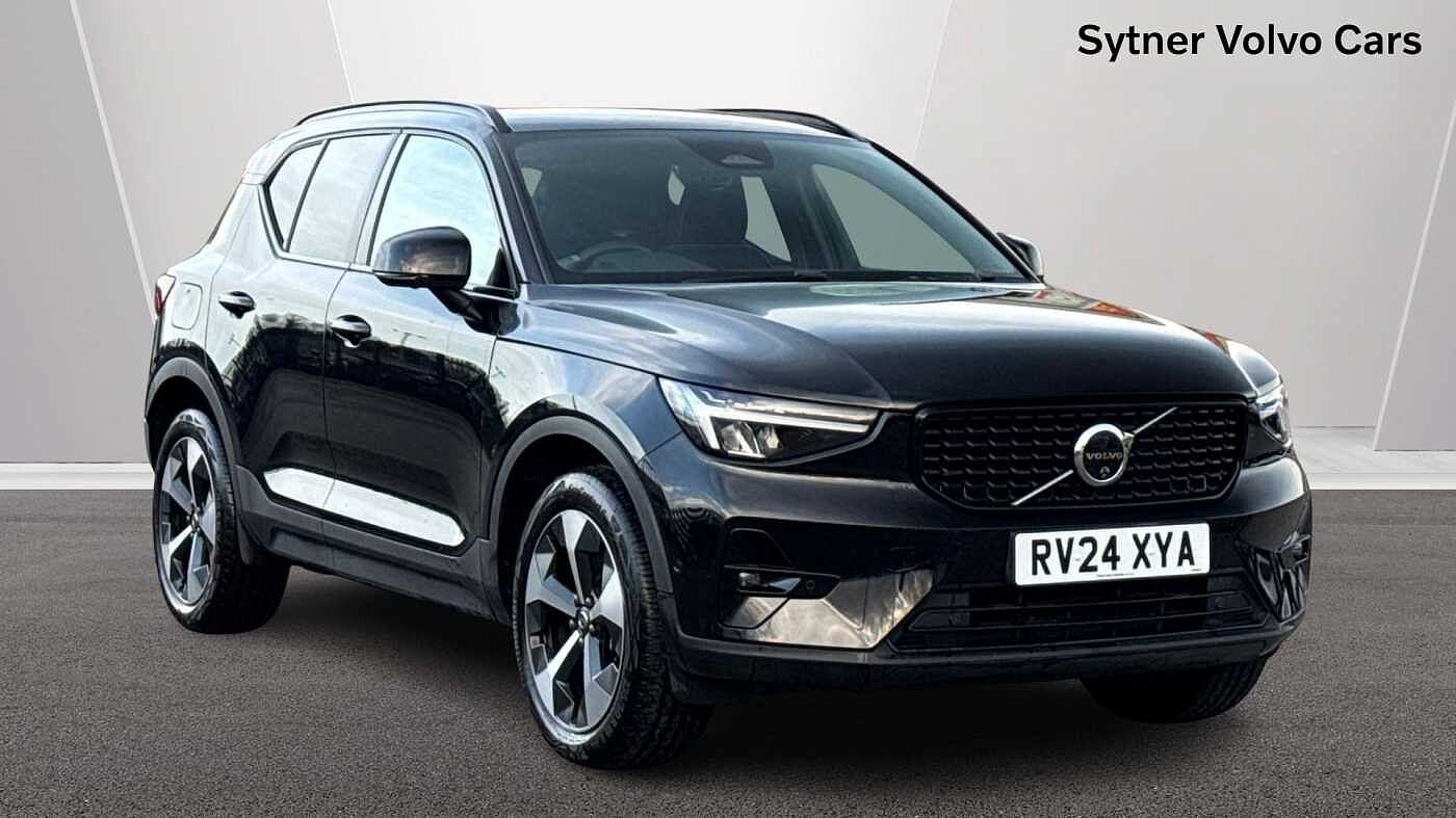 Main listing image - Volvo XC40