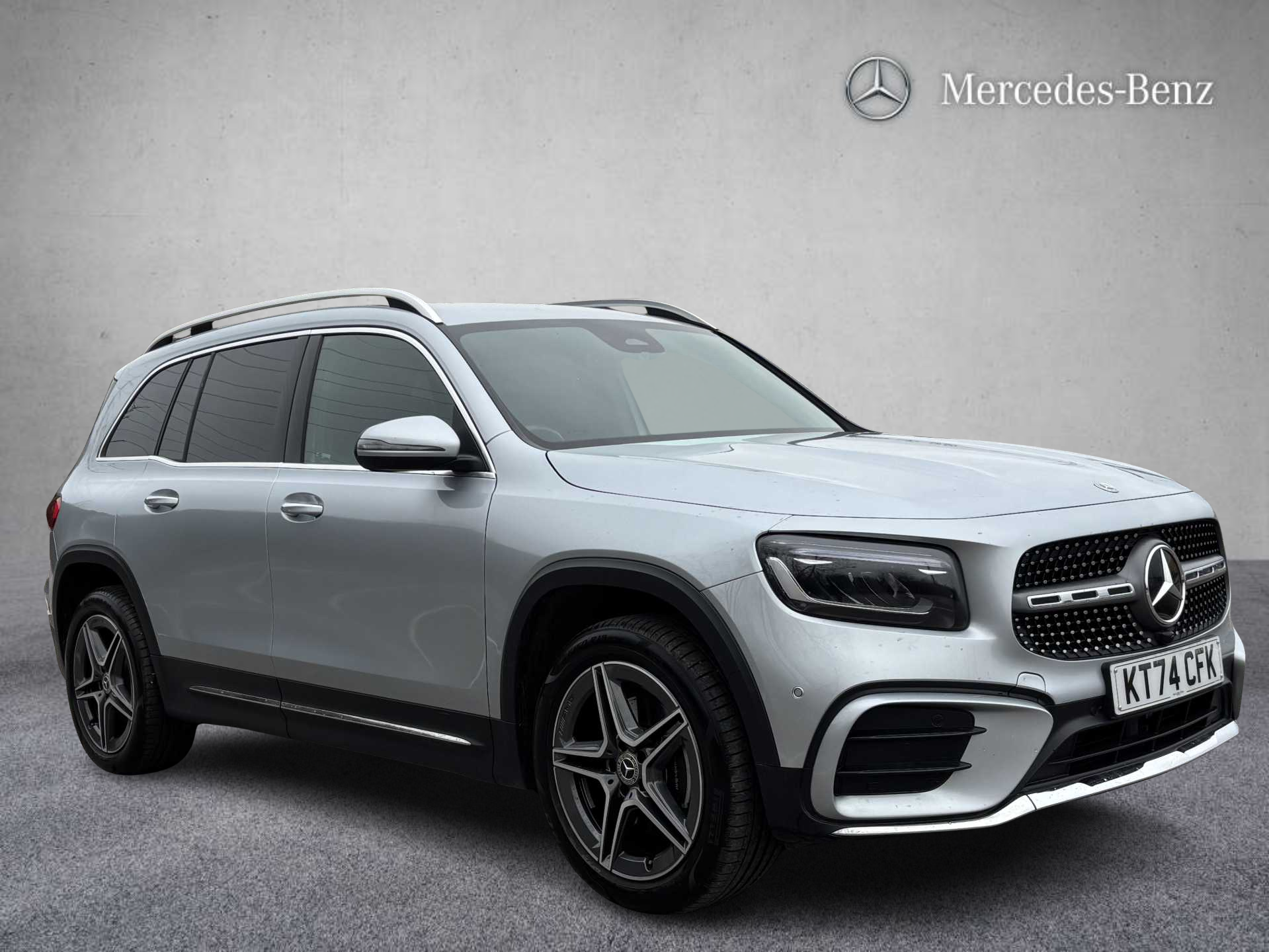 Main listing image - Mercedes-Benz GLB