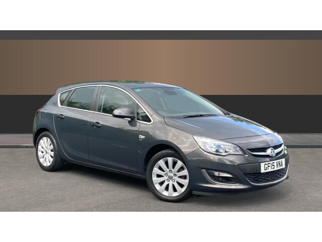 Main listing image - Vauxhall Astra
