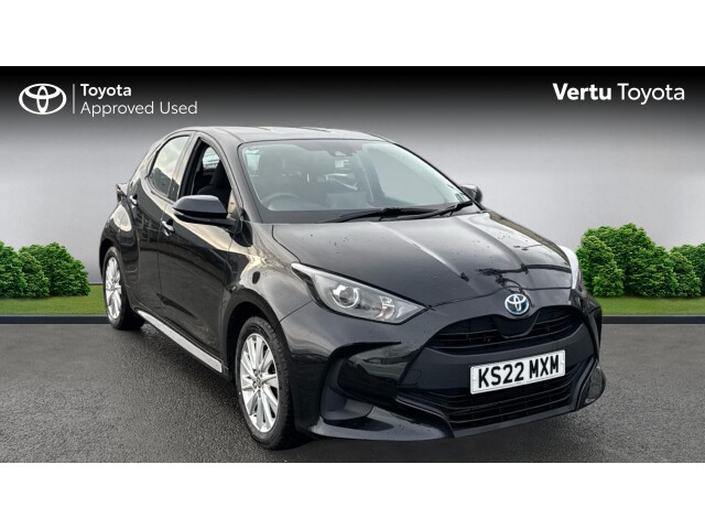 Main listing image - Toyota Yaris