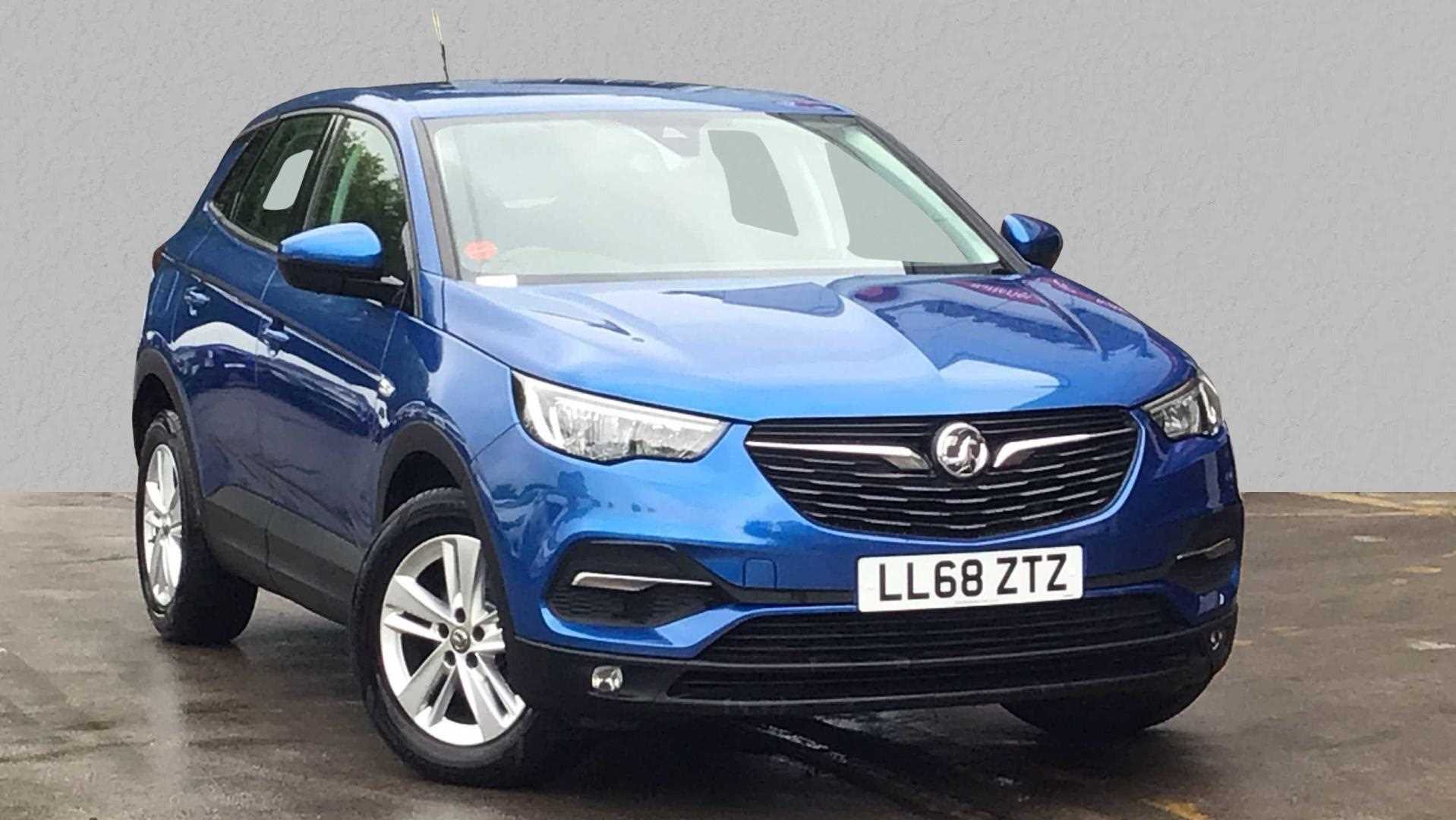 Main listing image - Vauxhall Grandland X