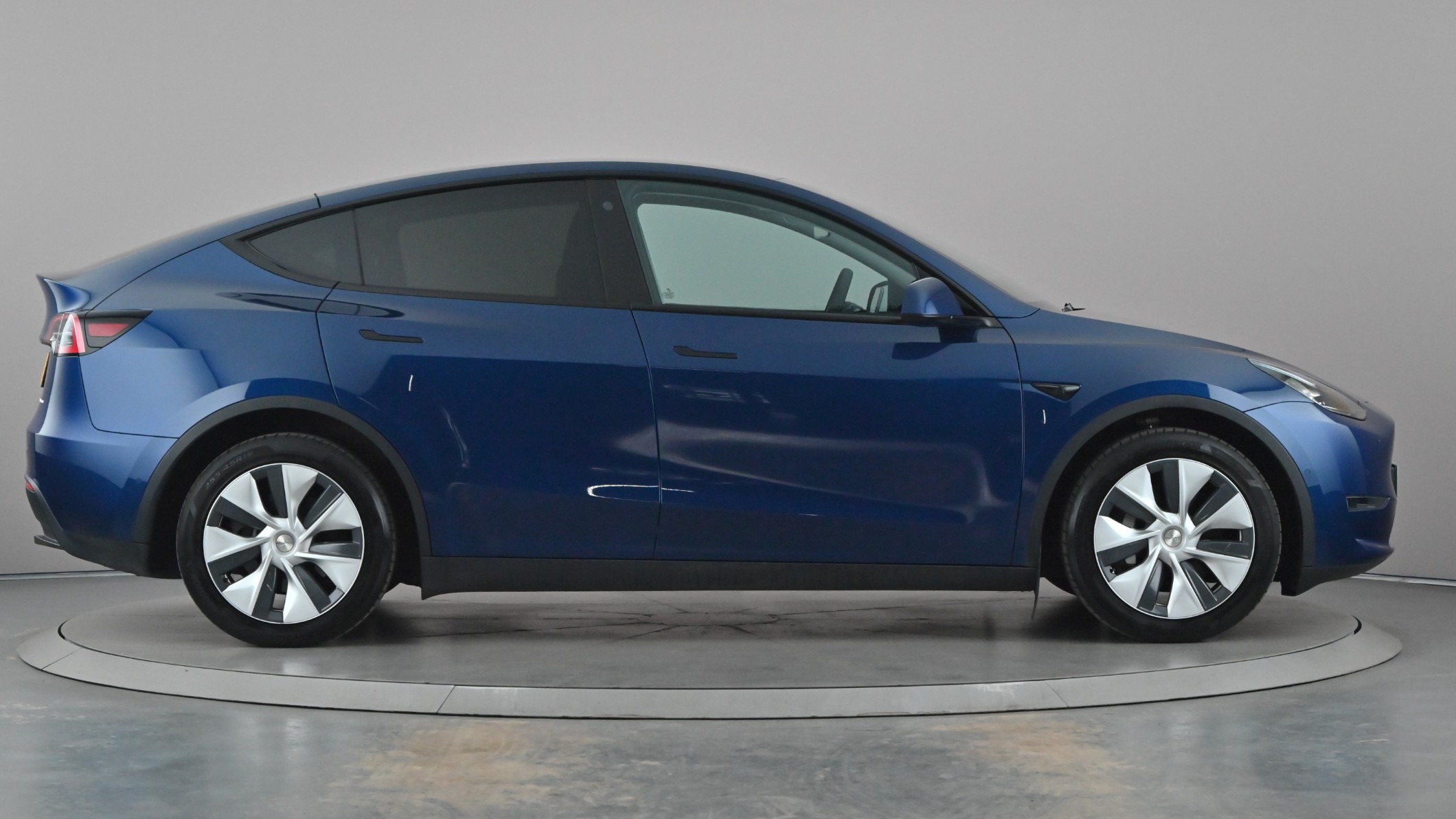 Main listing image - Tesla Model Y