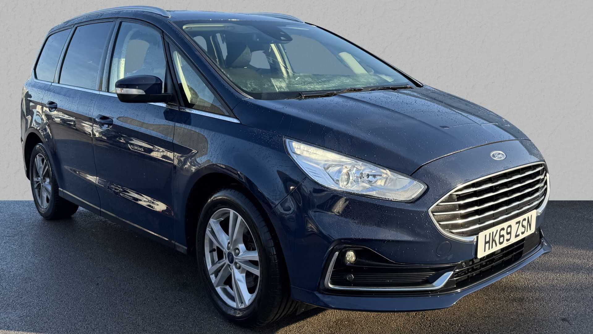 Main listing image - Ford Galaxy