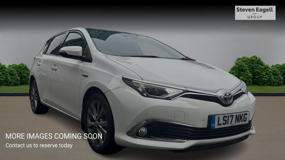 Main listing image - Toyota Auris