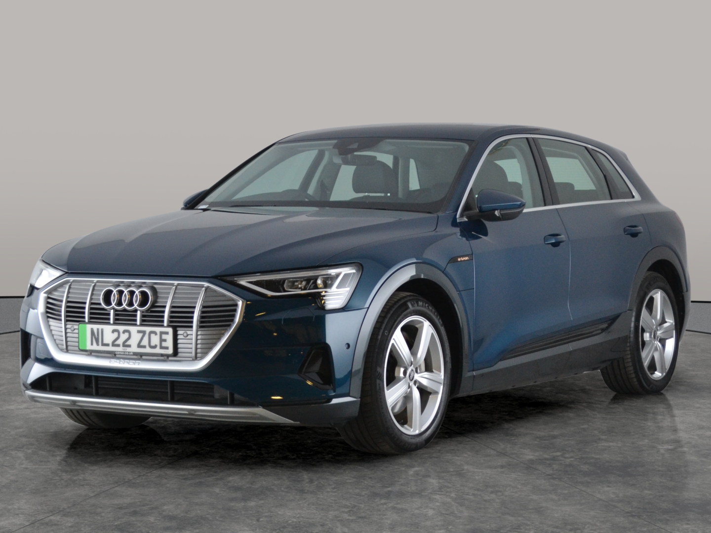 Main listing image - Audi e-tron