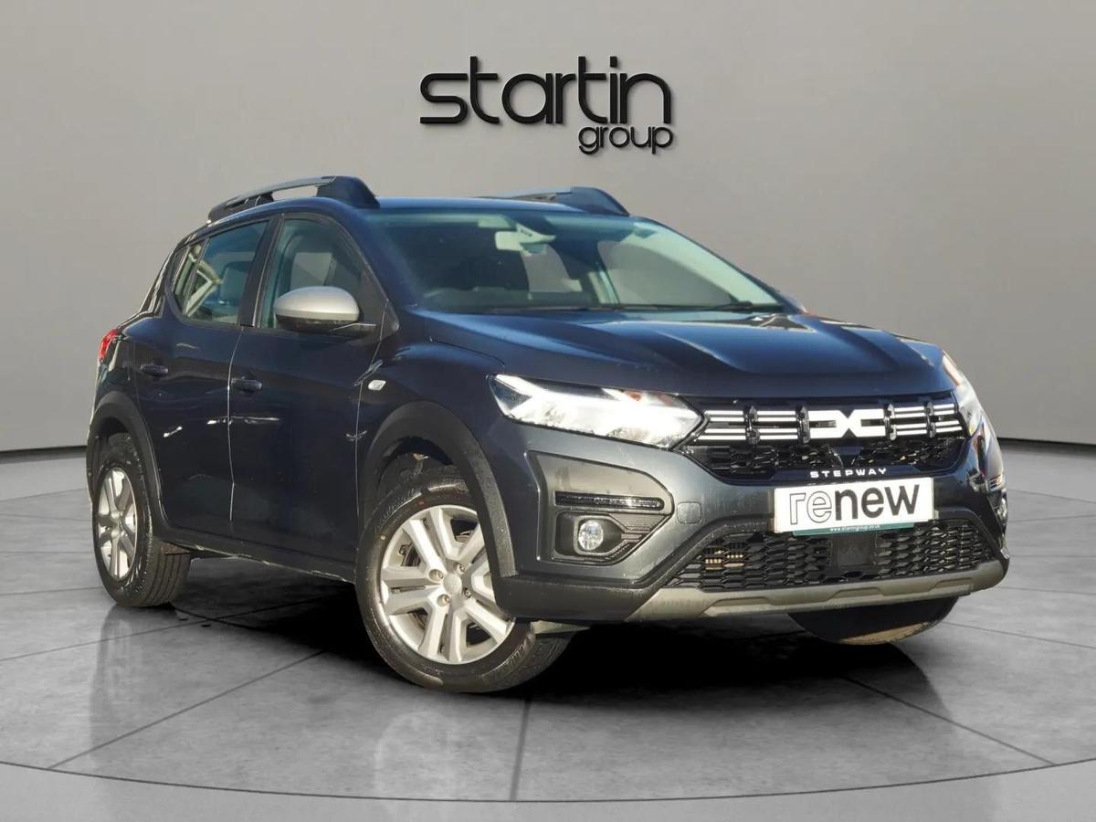 Main listing image - Dacia Sandero Stepway