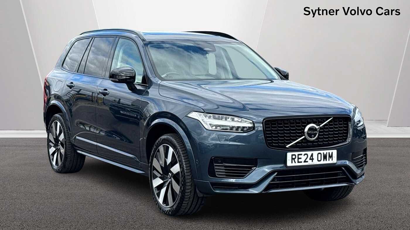 Main listing image - Volvo XC90