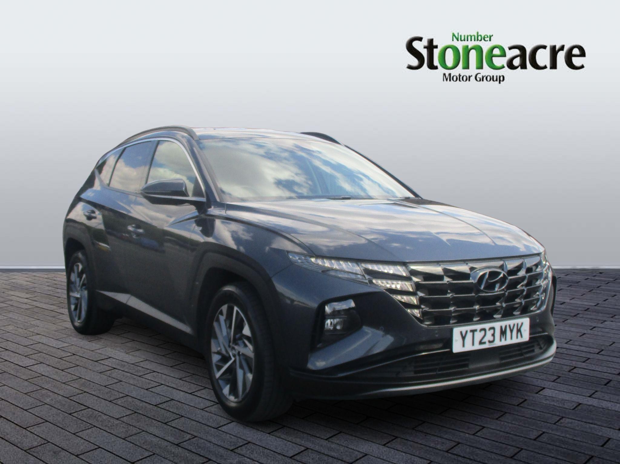 Main listing image - Hyundai Tucson