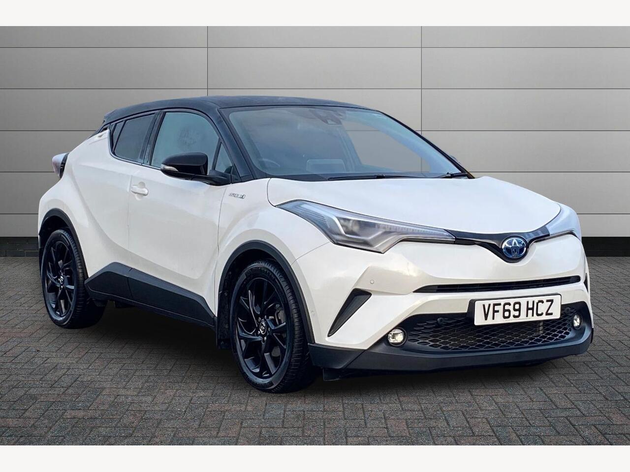 Main listing image - Toyota C-HR