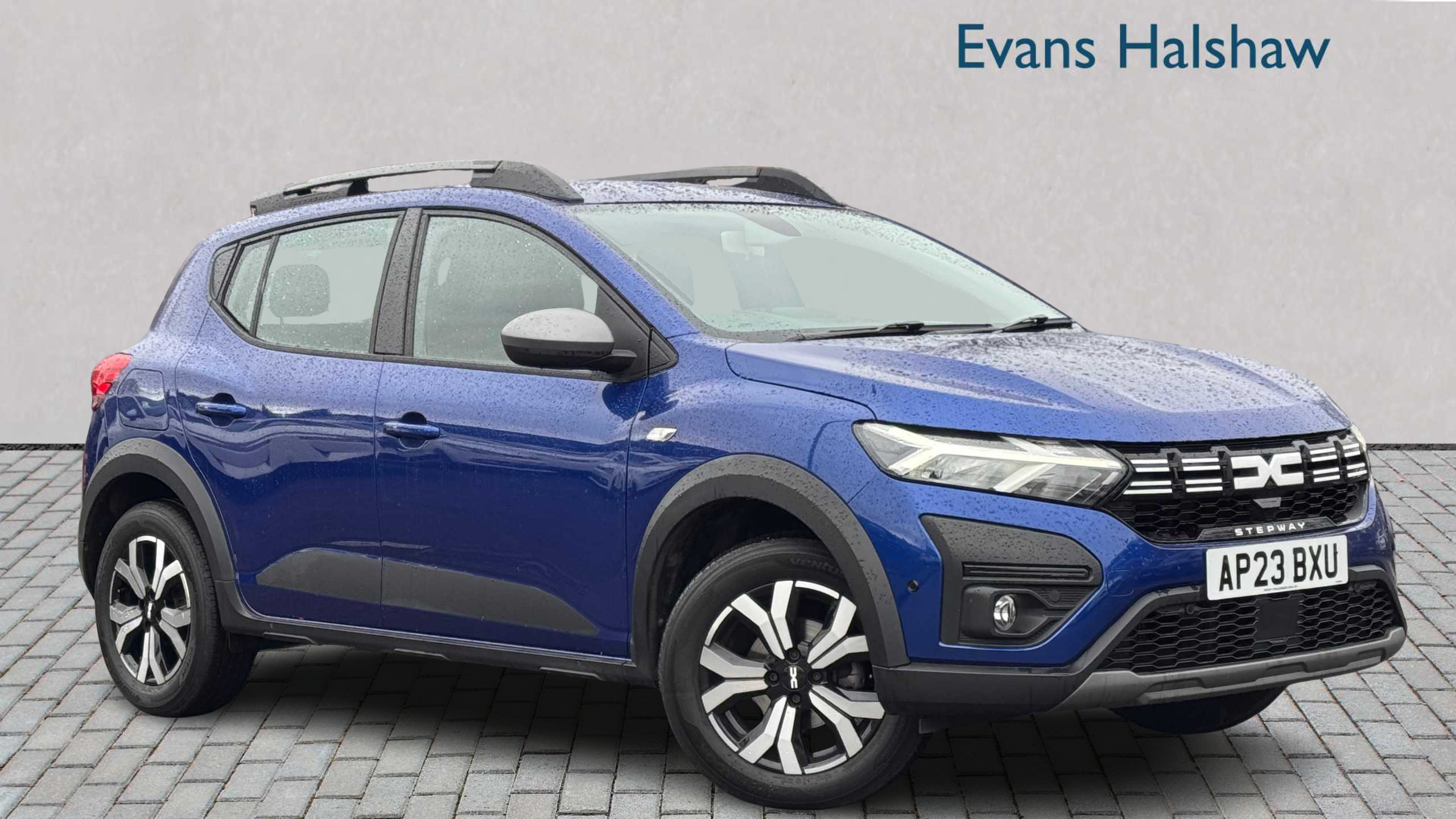 Main listing image - Dacia Sandero Stepway