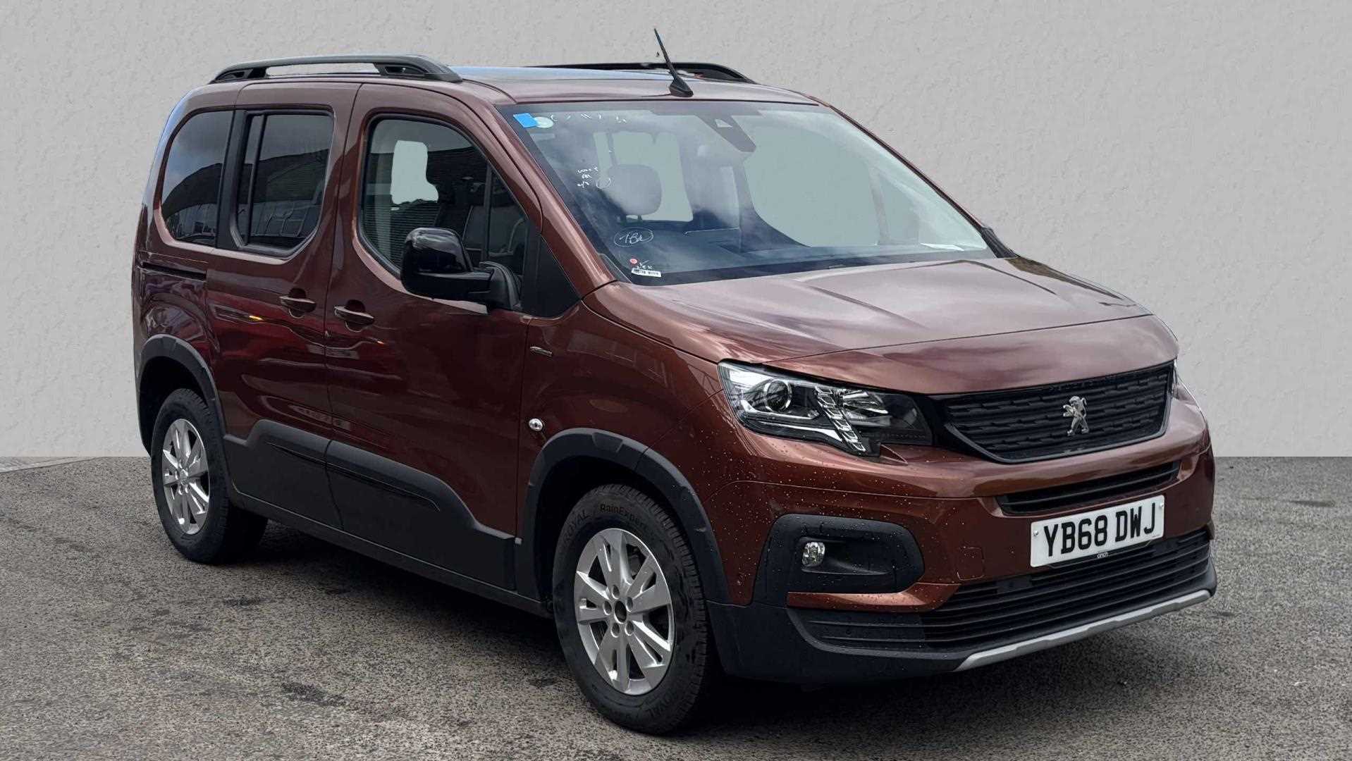 Main listing image - Peugeot Rifter