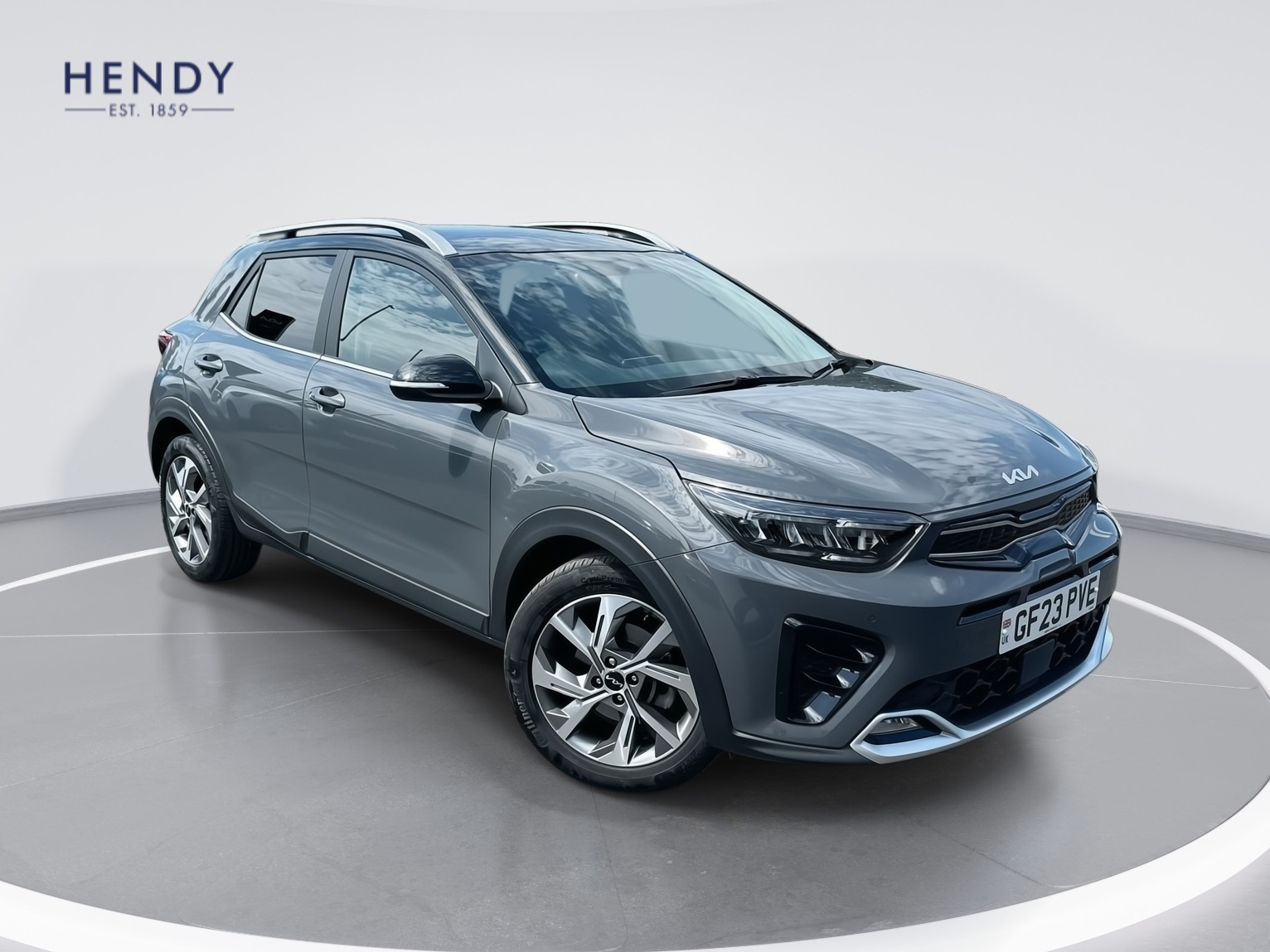 Main listing image - Kia Stonic