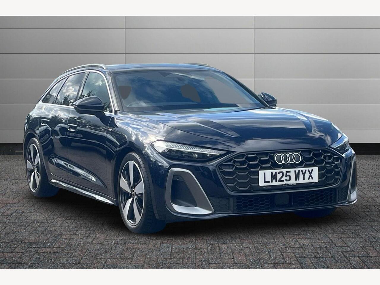 Main listing image - Audi A5