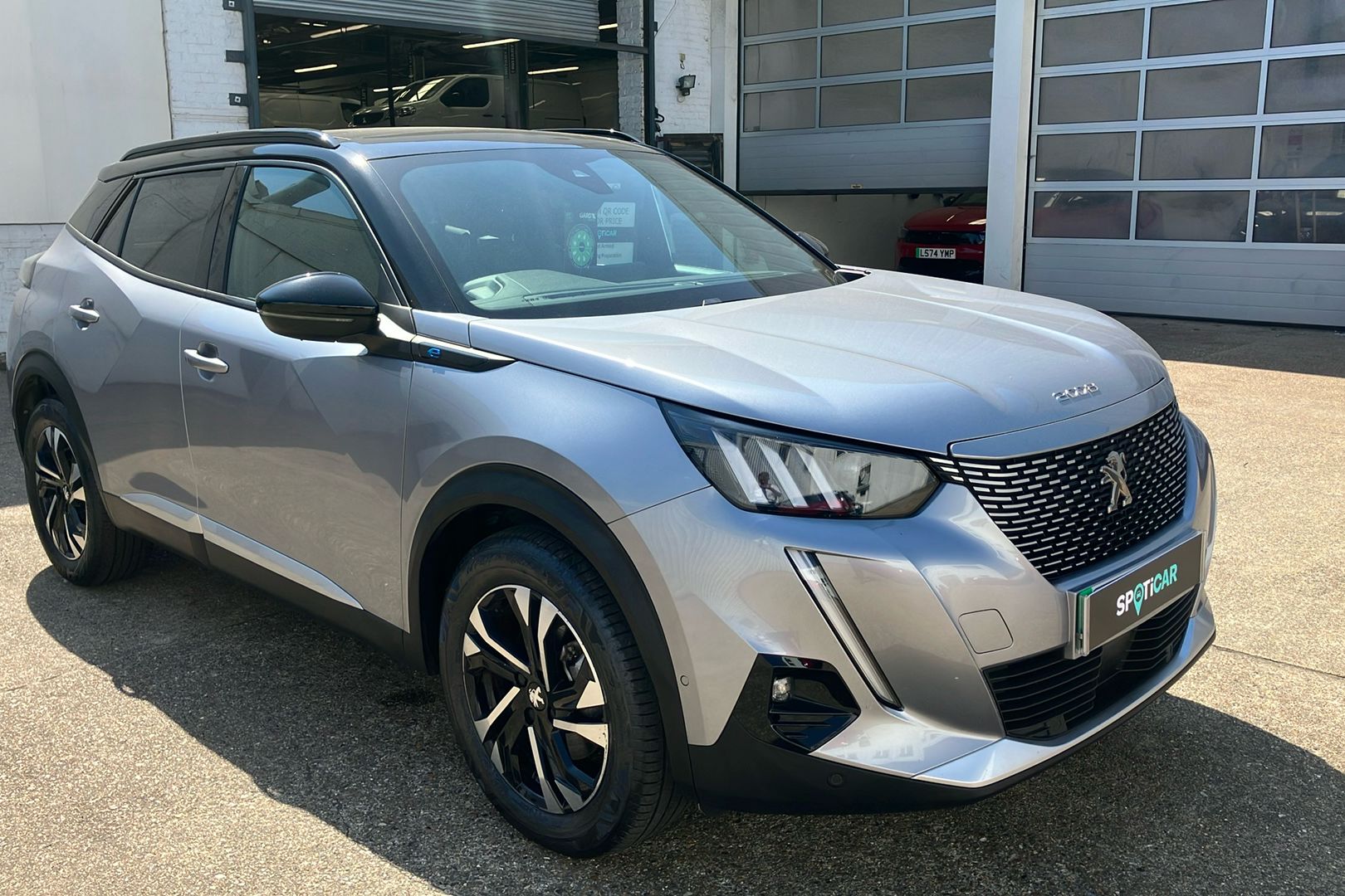 Main listing image - Peugeot 2008