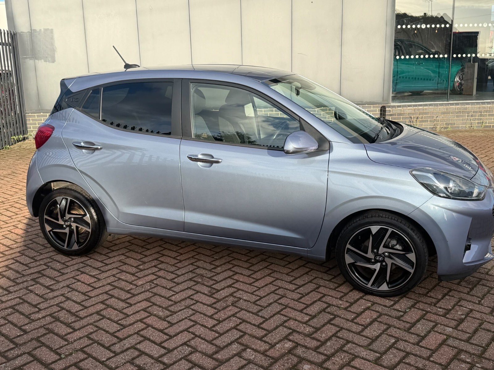 Main listing image - Hyundai i10