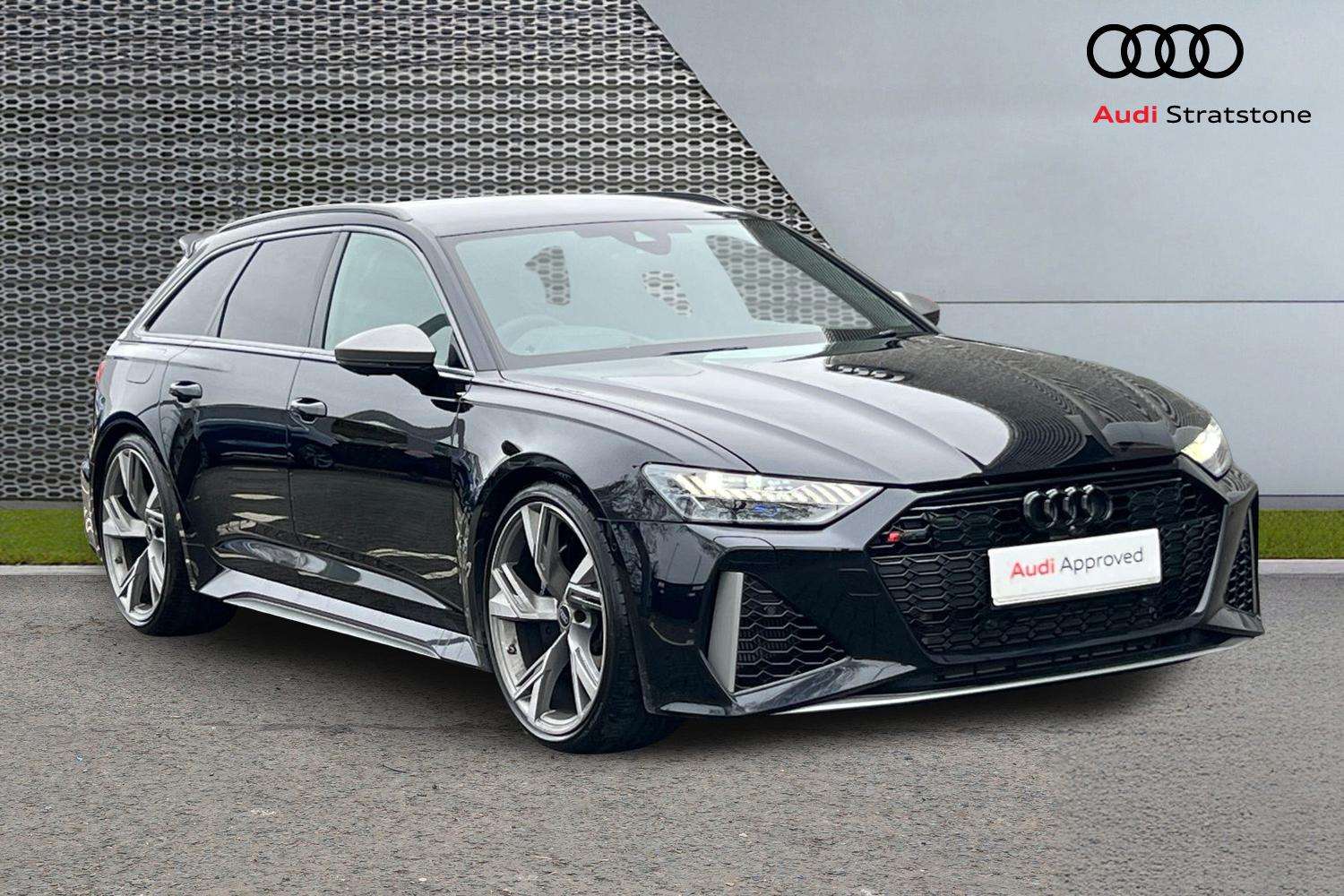 Main listing image - Audi RS6