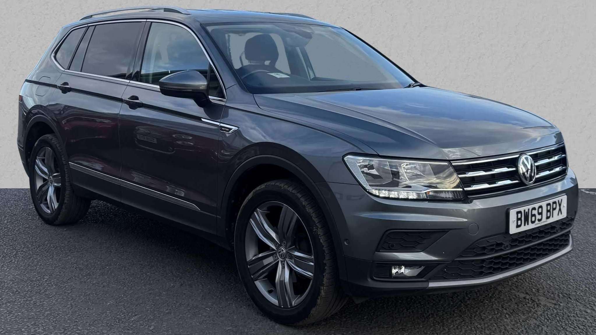 Main listing image - Volkswagen Tiguan Allspace