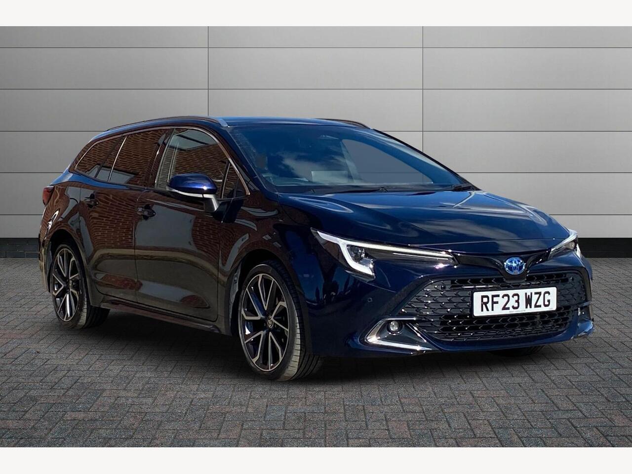 Main listing image - Toyota Corolla Touring Sport