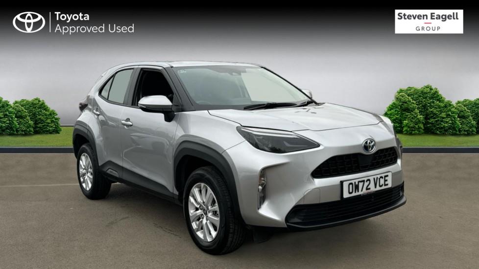 Main listing image - Toyota Yaris Cross