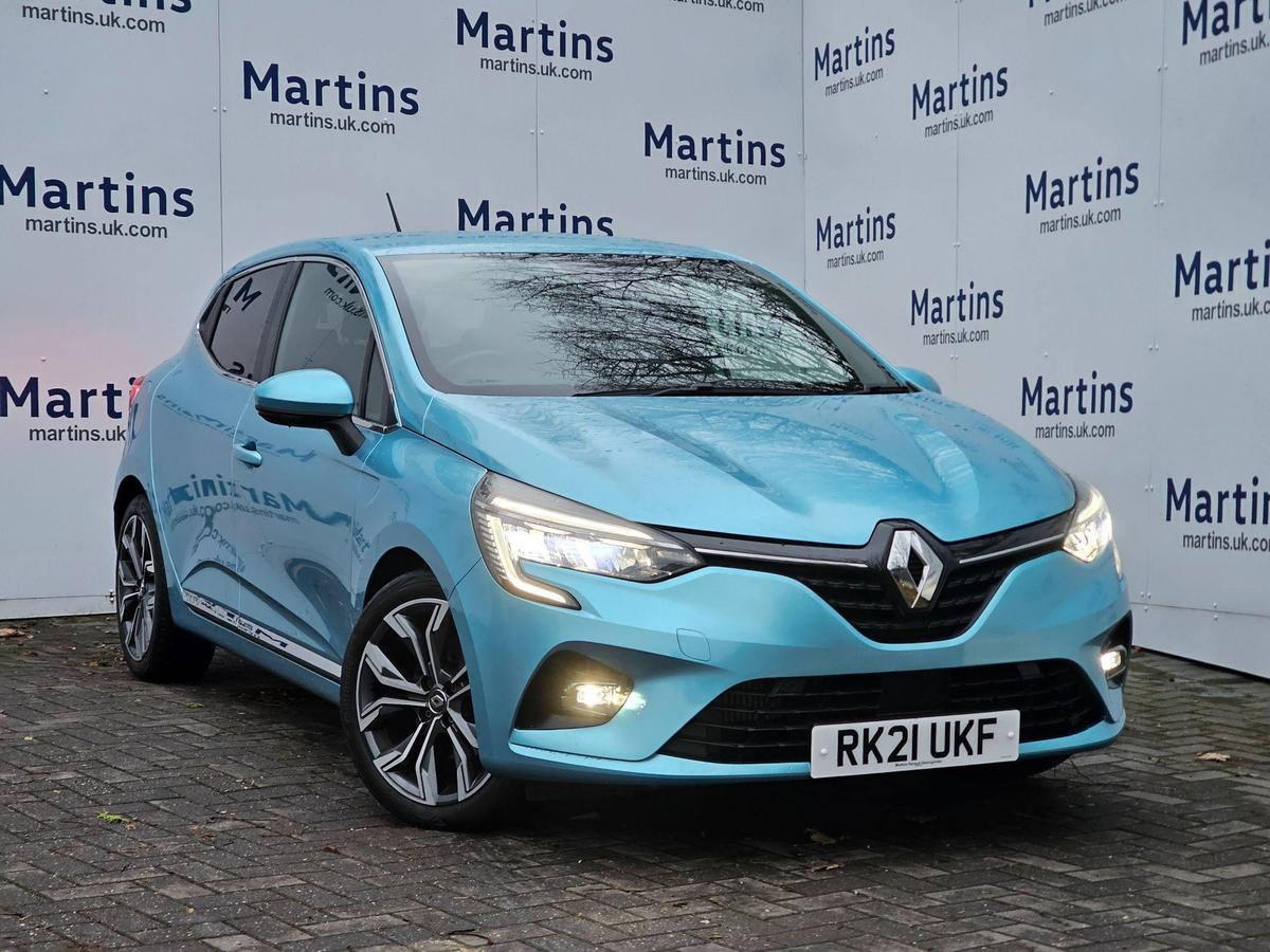 Main listing image - Renault Clio