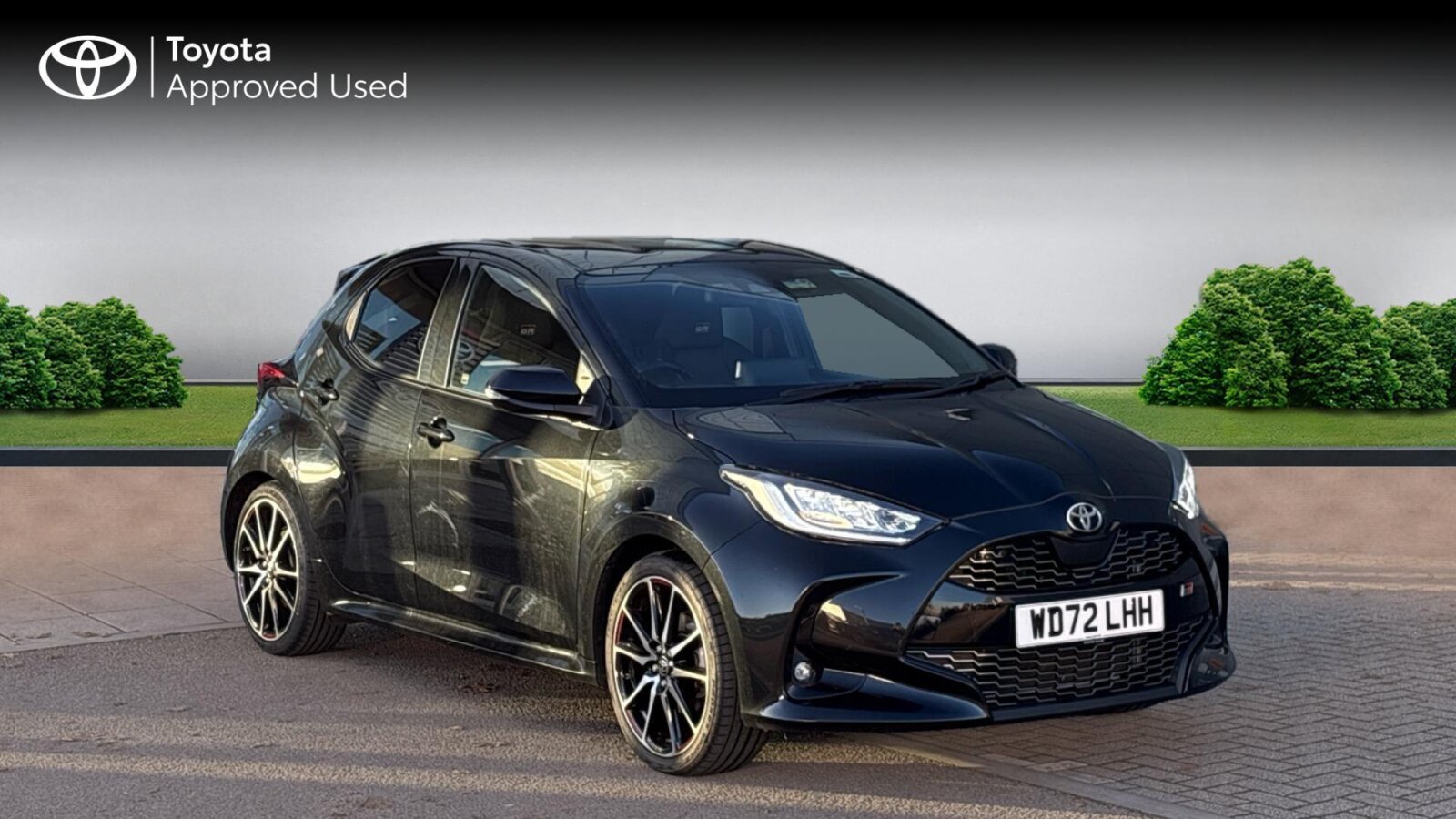 Main listing image - Toyota Yaris