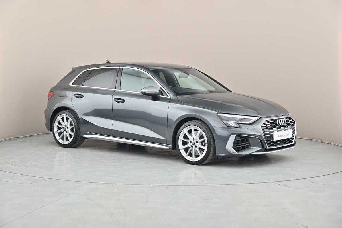 Main listing image - Audi S3