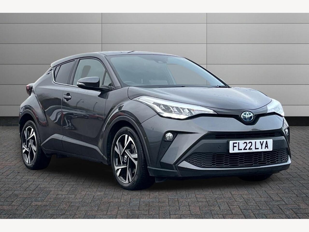 Main listing image - Toyota C-HR