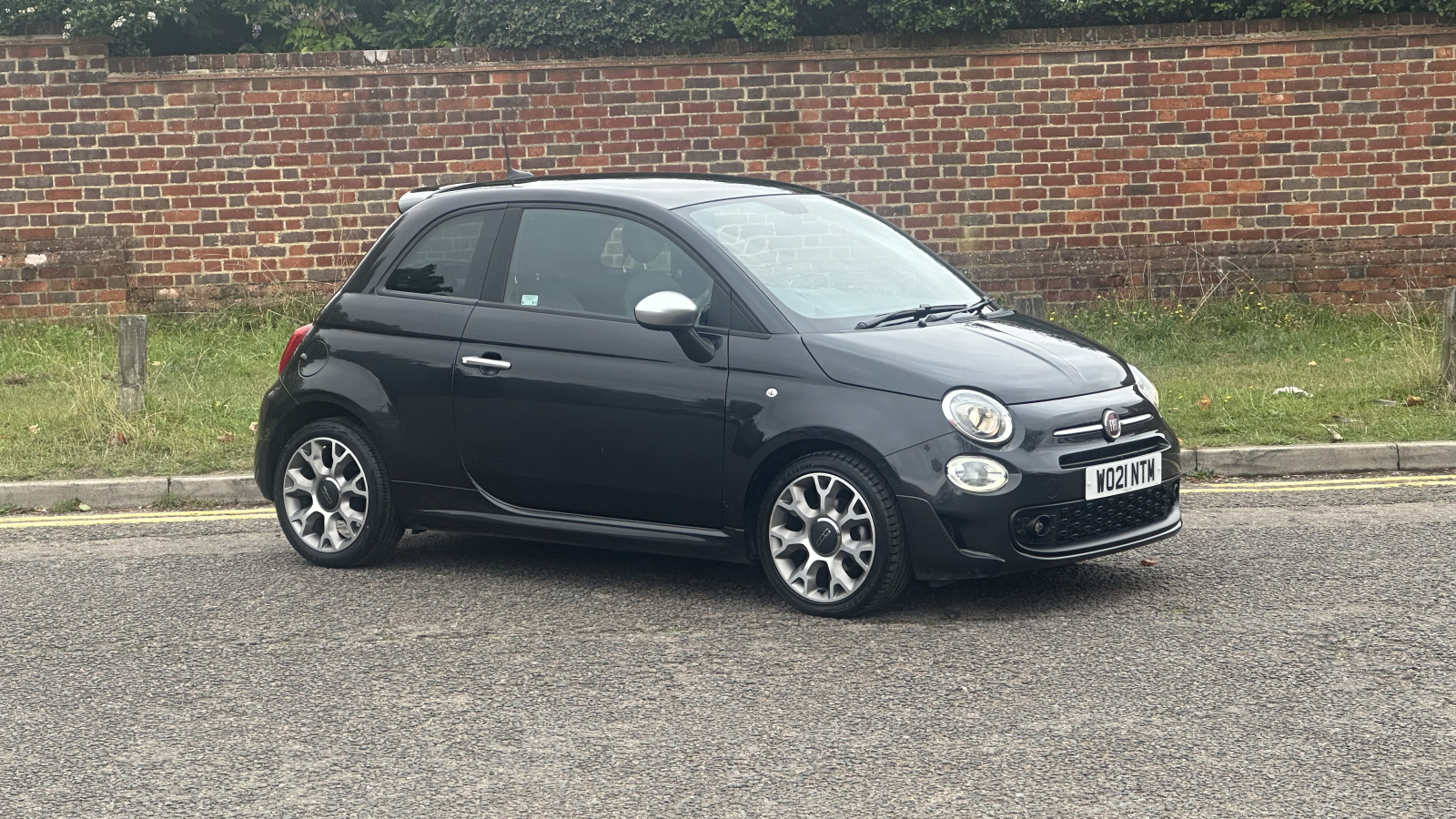 Main listing image - Fiat 500